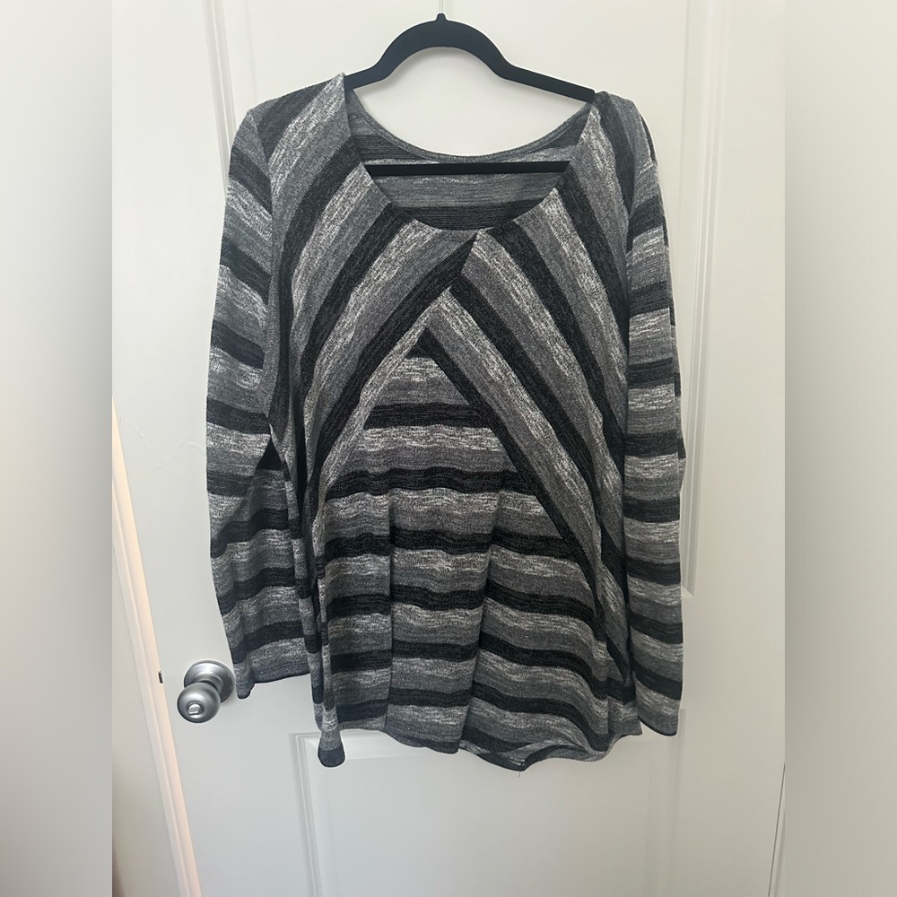 Cato sweater size 22/24